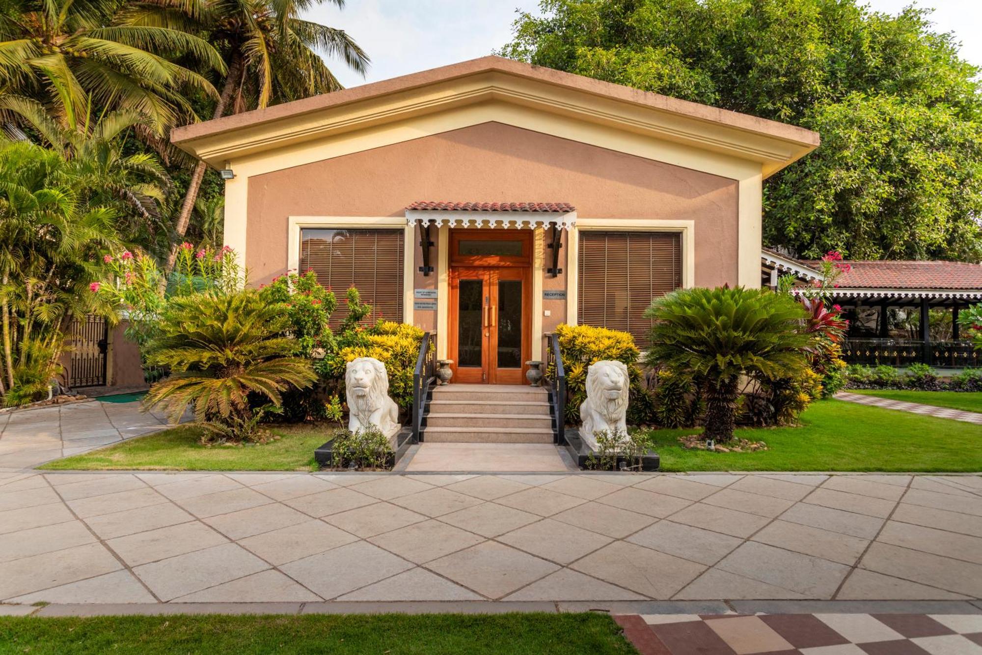 De Mandarin Beach & Villas, 4*